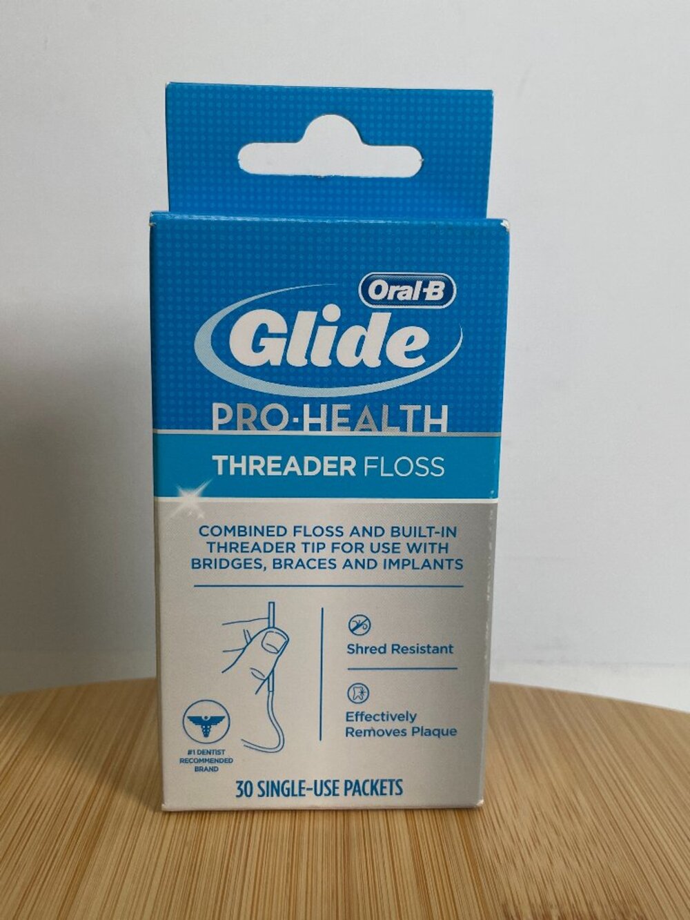 Oral-B GLIDE Pro-Health Dental THREADER FLOSS 30 Single Use Packets ORIGINAL